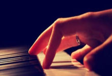 [CBA]赵继伟持球快速推进 三分出手强势命中.